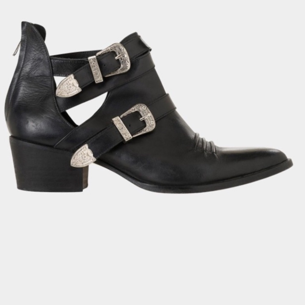 THE KOOPLES black ankle boots